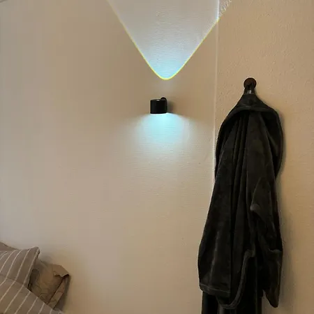 Cozy 3-room With 2 Bedrooms *
